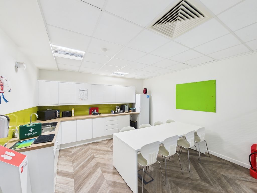 Property photo 2 of 10 Photo 2