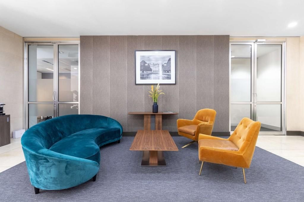 Property photo 3 of 8 Photo 7