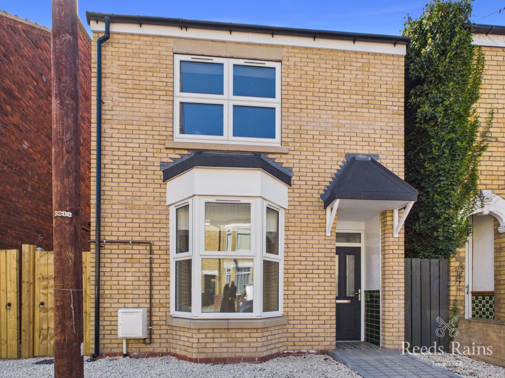 Property photo 2 of 47 Picture No. 17