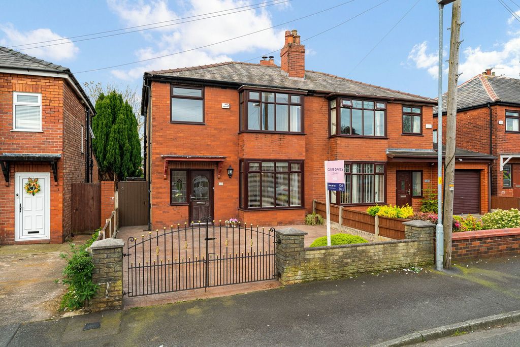 Property photo 1 of 26