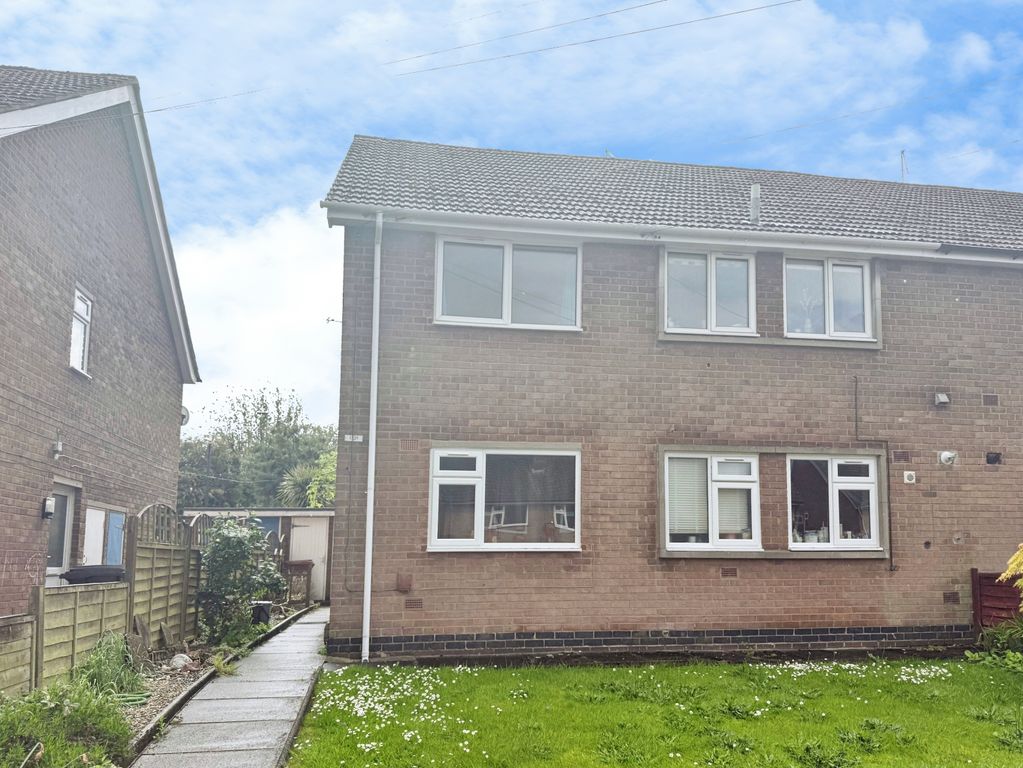 Property photo 1 of 7 Preston Road, Hinckley,