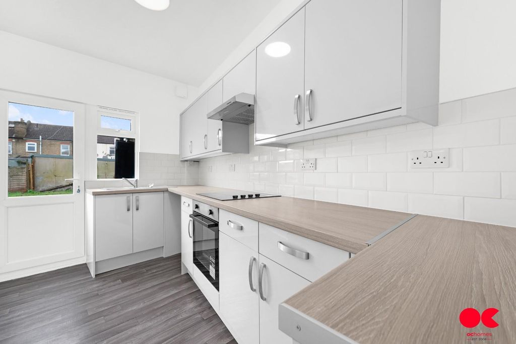 Property photo 3 of 29 9S4A8269.Jpg