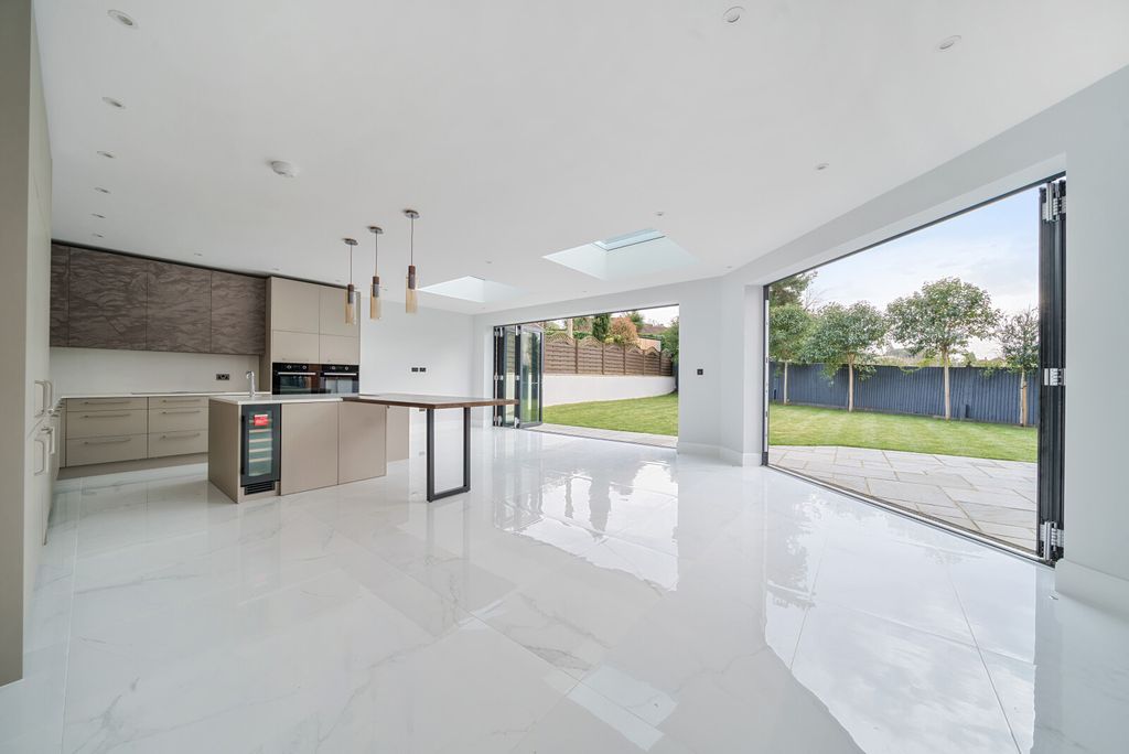 Property photo 2 of 38 1254801 (43).Jpg