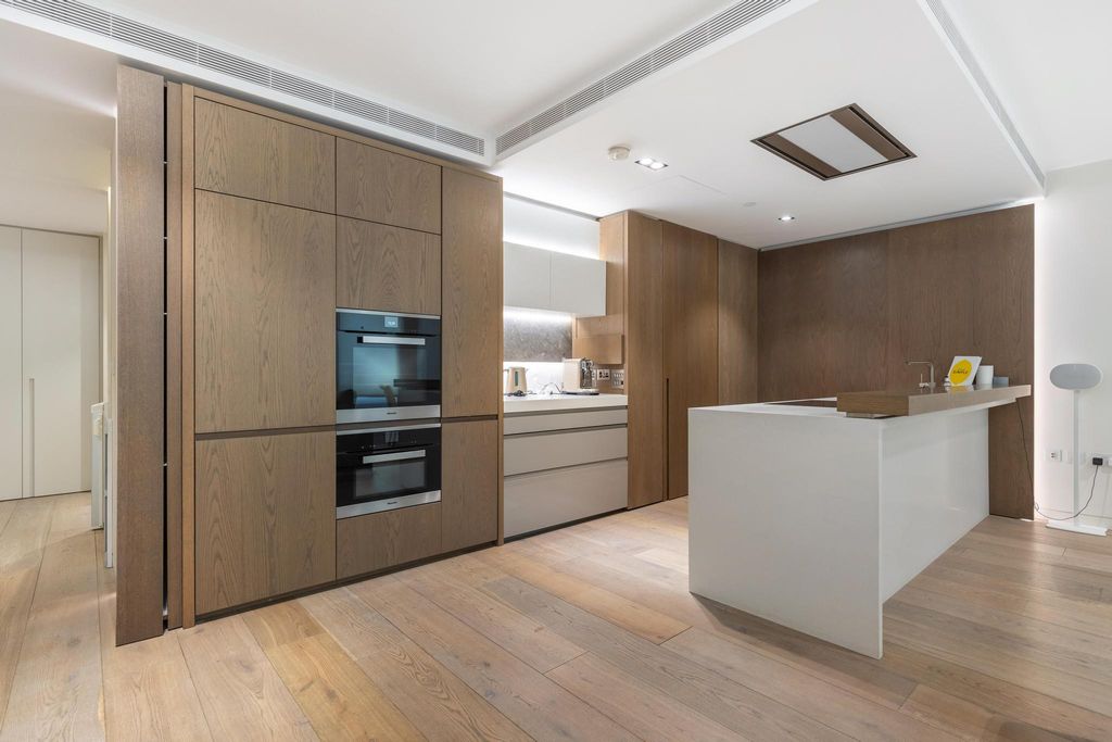 Property photo 3 of 16 Image