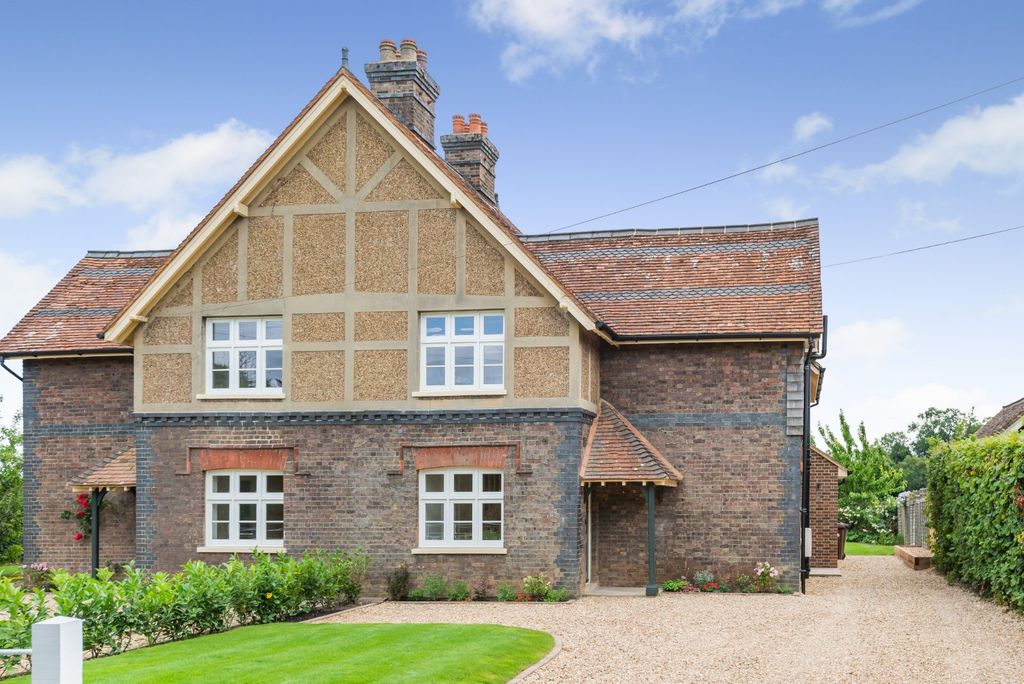 Property photo 1 of 10 Picture No. 35