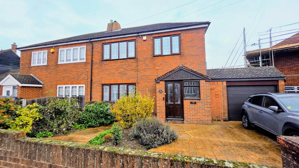 Property photo 1 of 26 Front