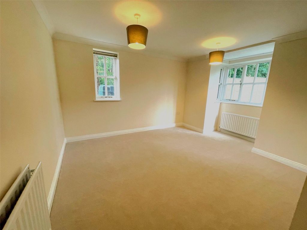 Property photo 2 of 6 Picture No. 03