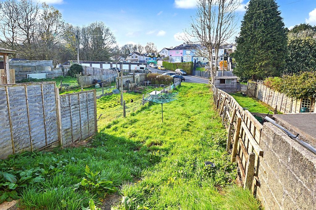 Property photo 2 of 8 Rear Garden