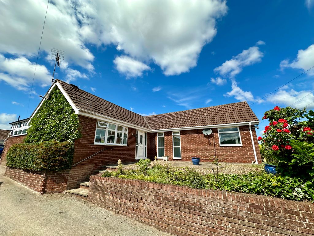 Property photo 1 of 17 Img_4564