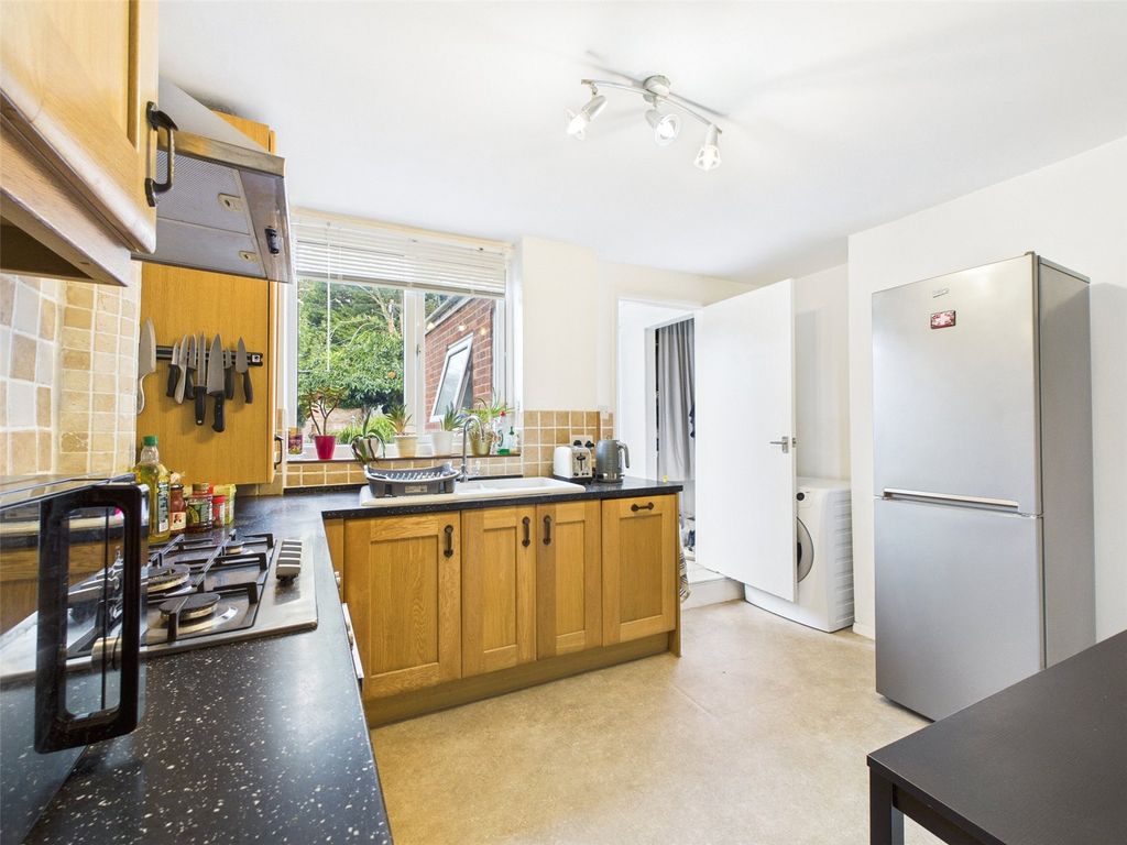 Property photo 3 of 17 Picture No. 22