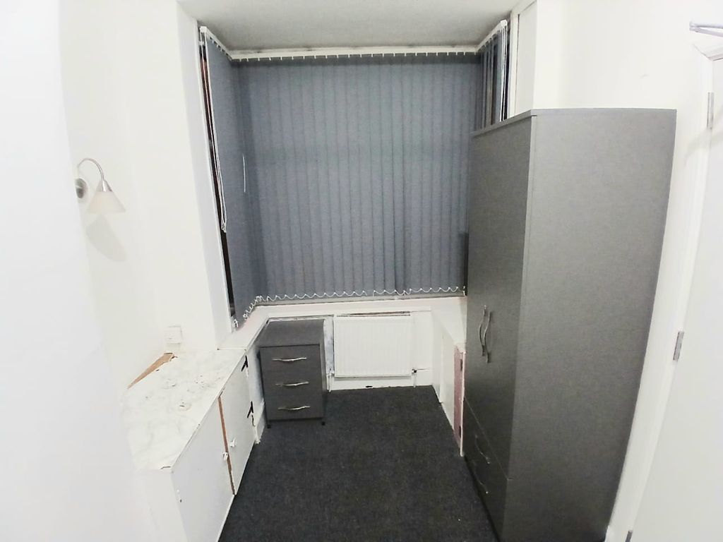 Property photo 3 of 30