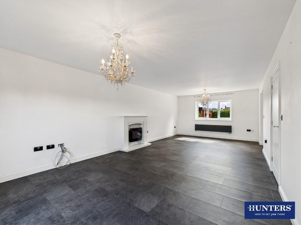 Property photo 2 of 28 Living &amp; Dining Room