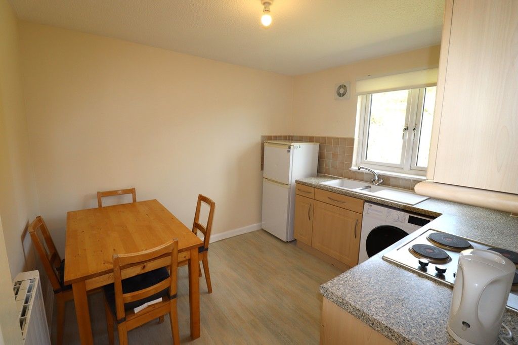 Additional image 7 of 2 bed flat to rent123 Waverley Crescent, Livingston EH54