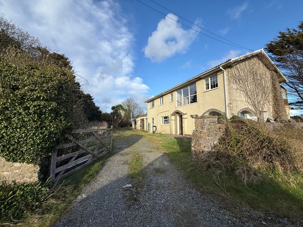 Property photo 1 of 25 Photograph