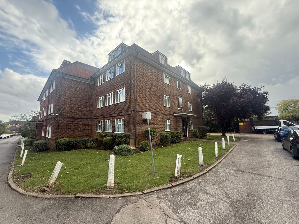 Property photo 1 of 11