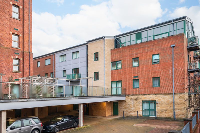 Property photo 2 of 23 The Maltings