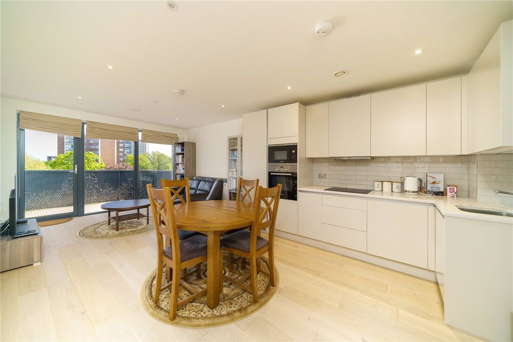 Property photo 1 of 7 Picture No. 01