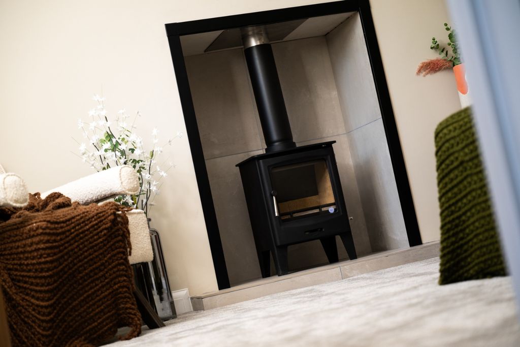 Property photo 3 of 36 4993215