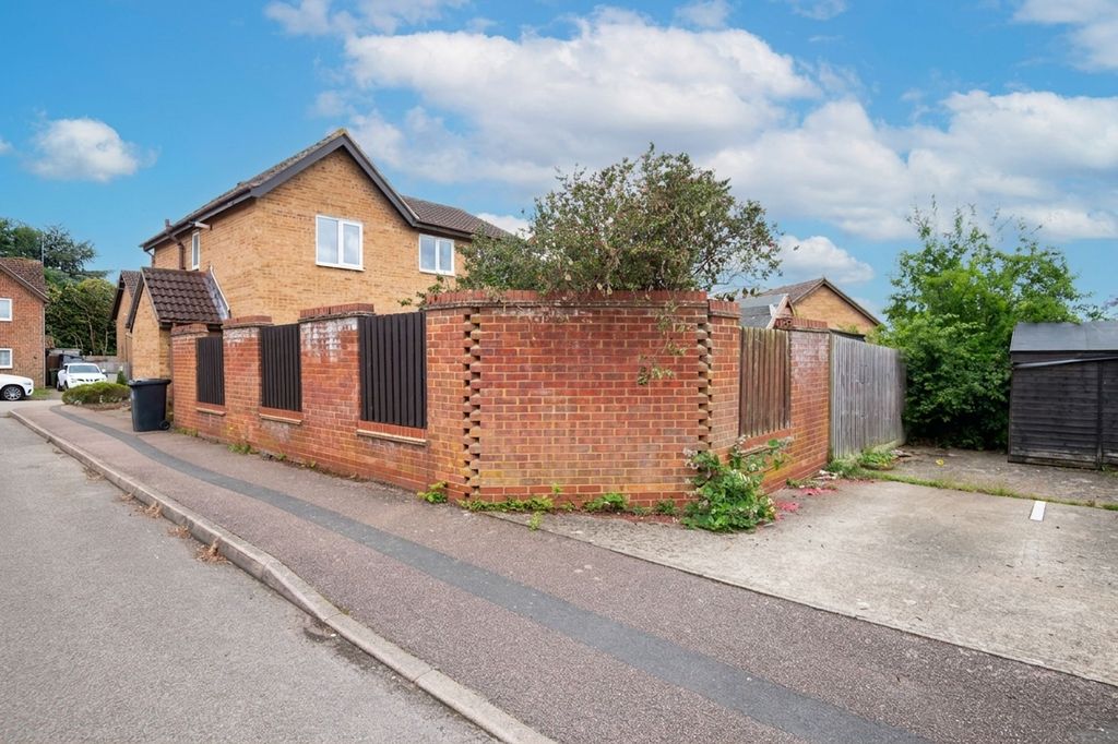 Property photo 2 of 11