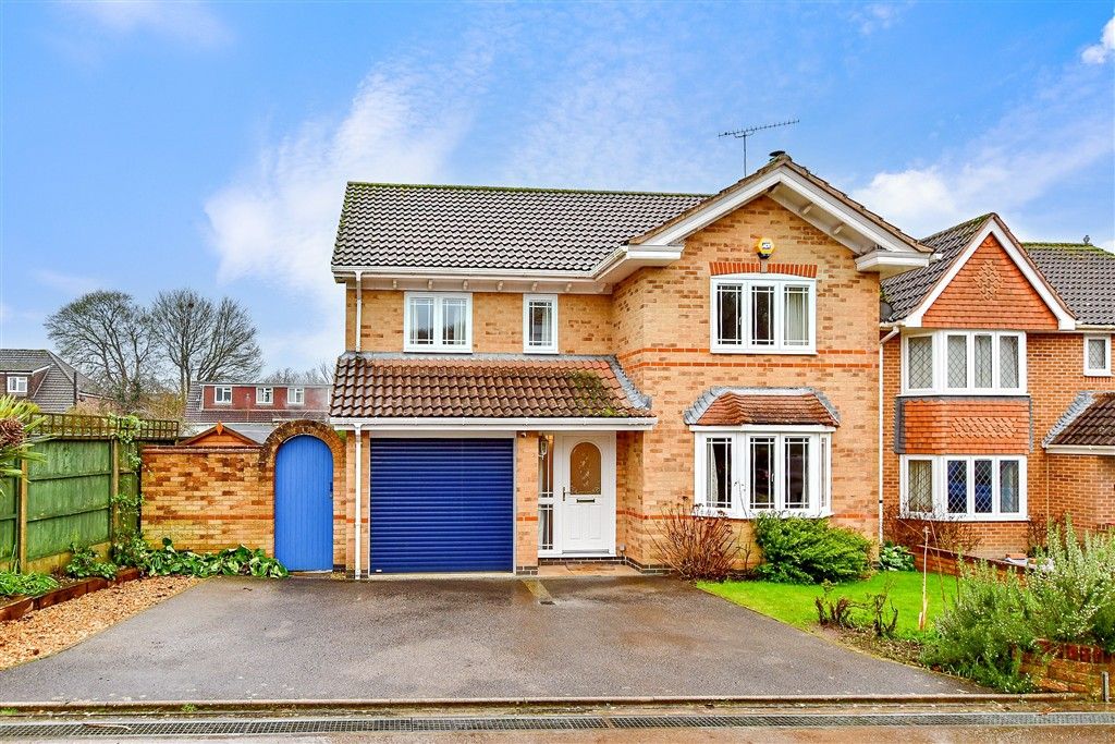 Property photo 1 of 16 External (Web) 1