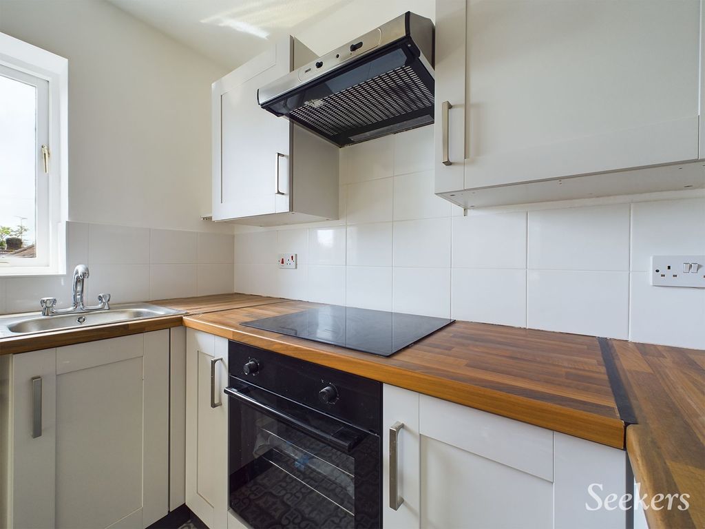 Property photo 3 of 8 Photo 3