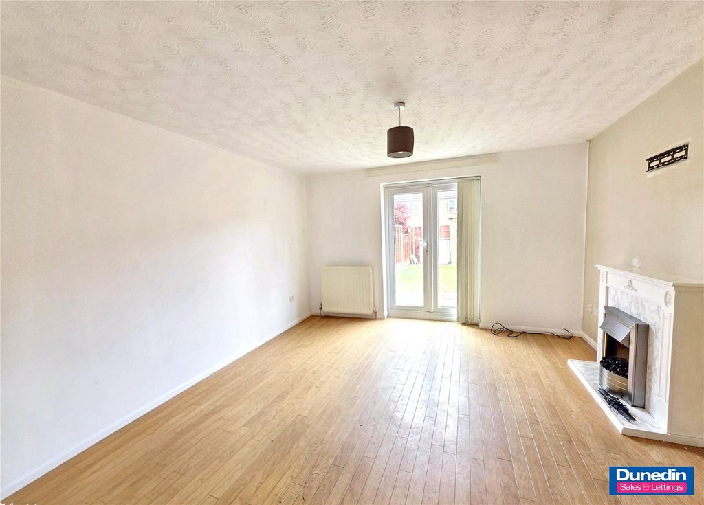 Property photo 2 of 9 Picture No. 02