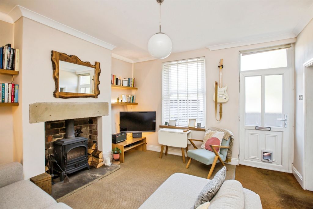 Property photo 3 of 13