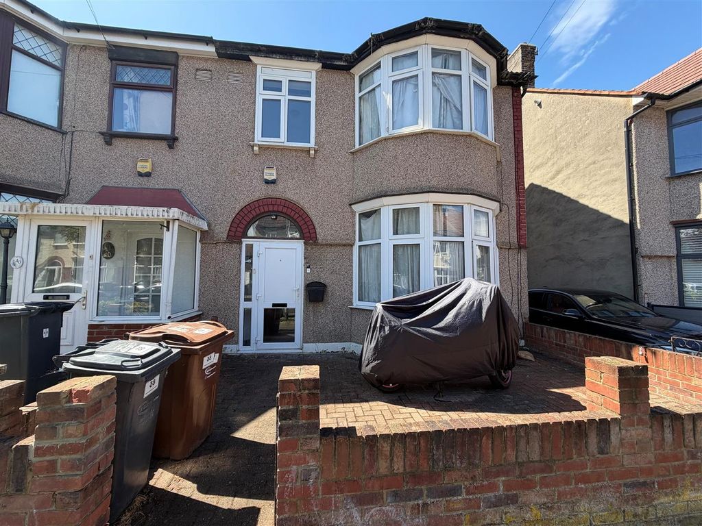 Property photo 1 of 12 3.Jpg