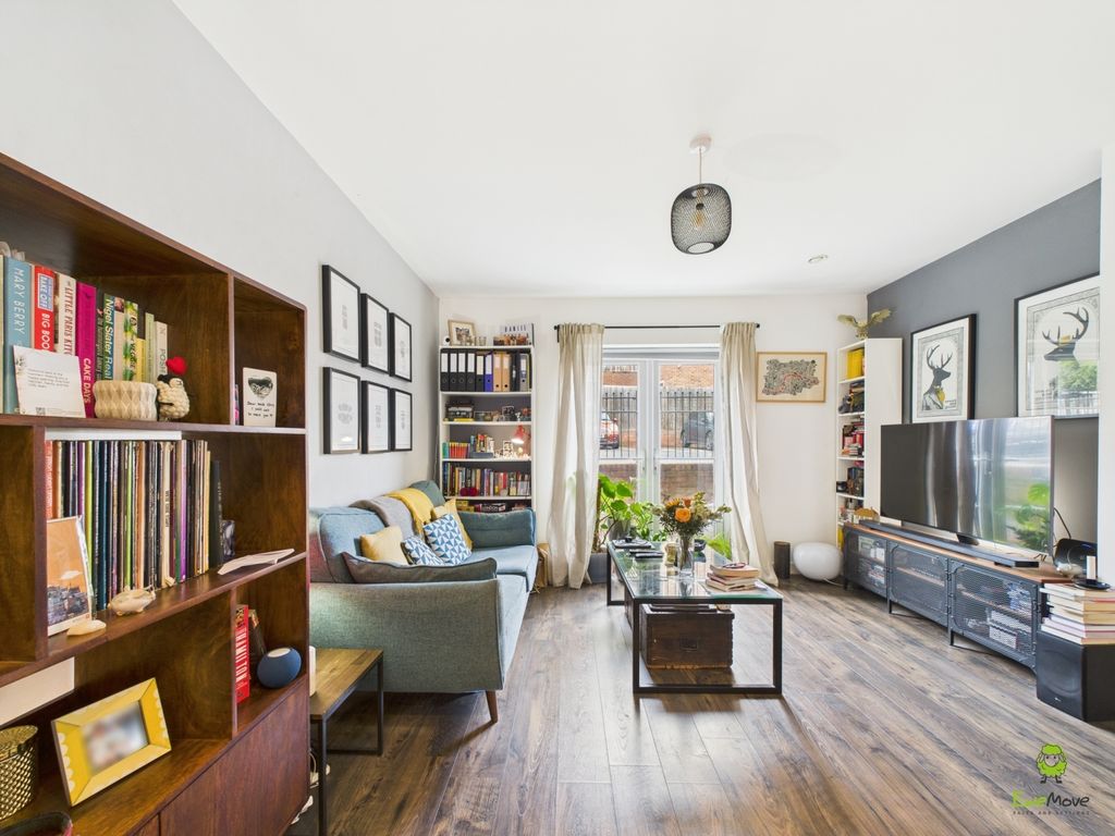 Property photo 2 of 10 Presented By Kevin At Ewemove Bexleyheath And Dart