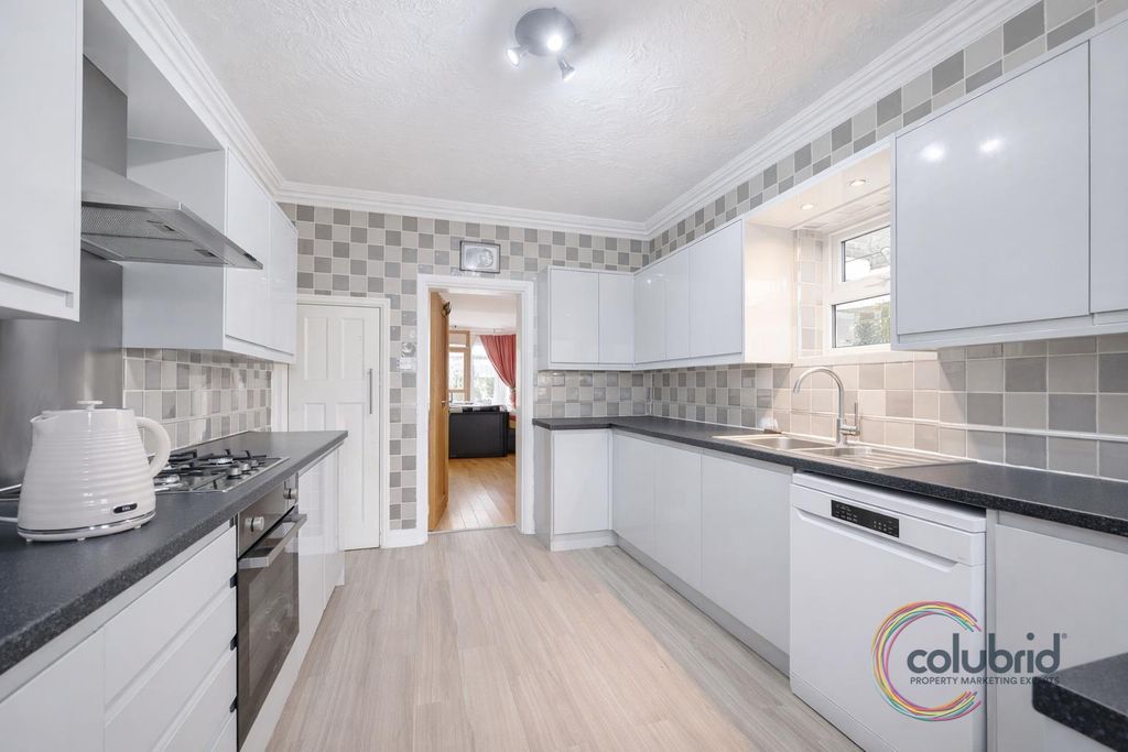 Property photo 3 of 14 Chatgpt Image Jan 29, 2026, 03_32_07 Pm.Png