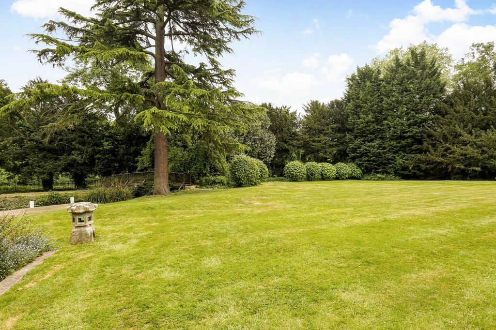 Additional image 29 of 2 bed flat for saleIslet Park, Maidenhead SL6