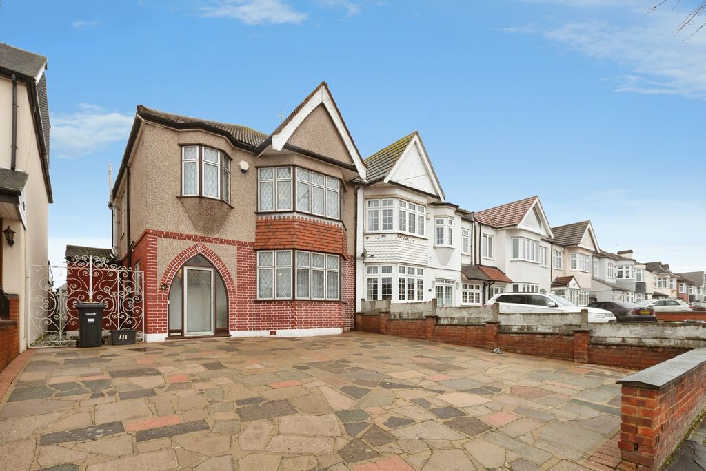 Property photo 1 of 27 Pbox-Img.Jpg