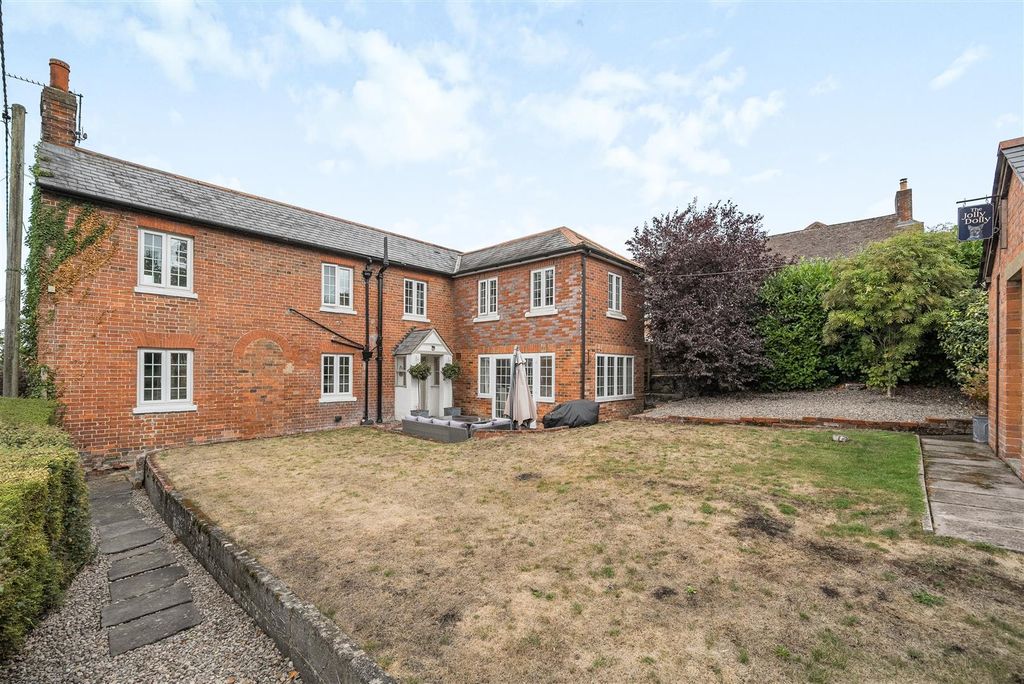 Property photo 1 of 18 1344240-1-68B1Cb644B344.Jpg