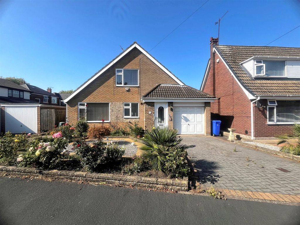 Property photo 1 of 21