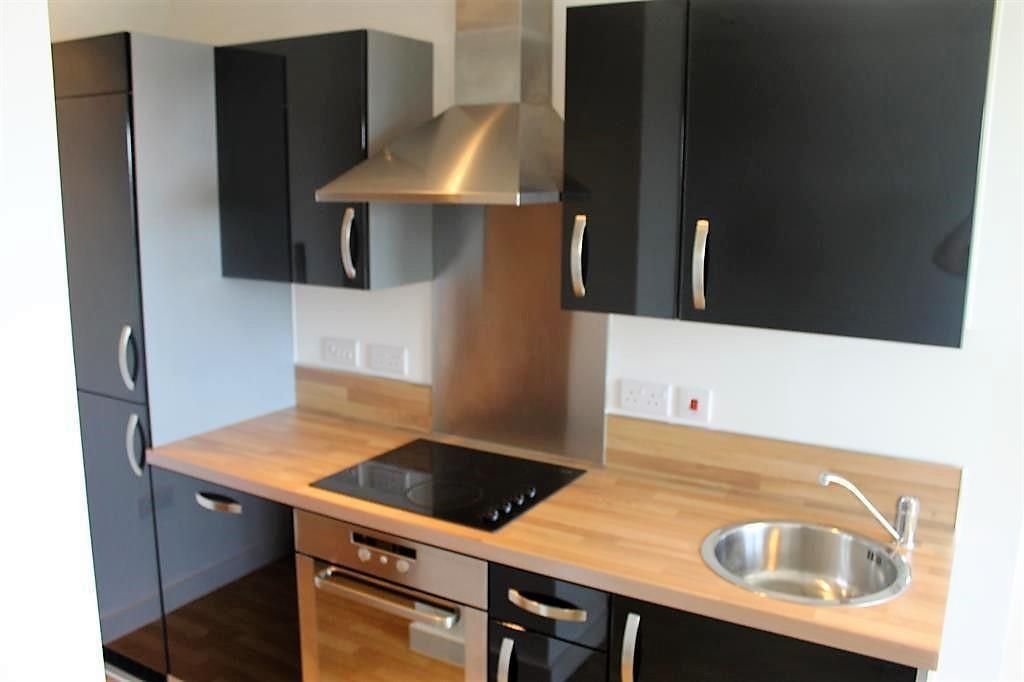 Property photo 3 of 11