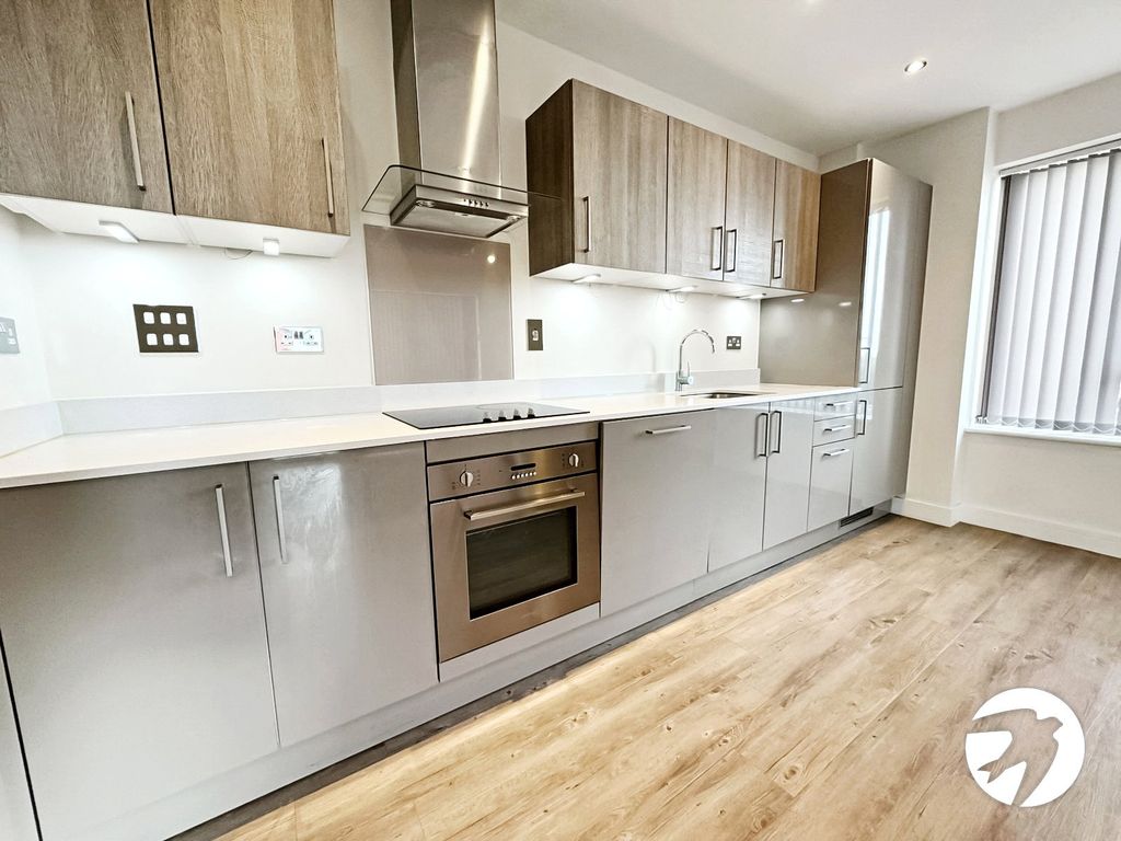 Property photo 3 of 12 Picture No. 40