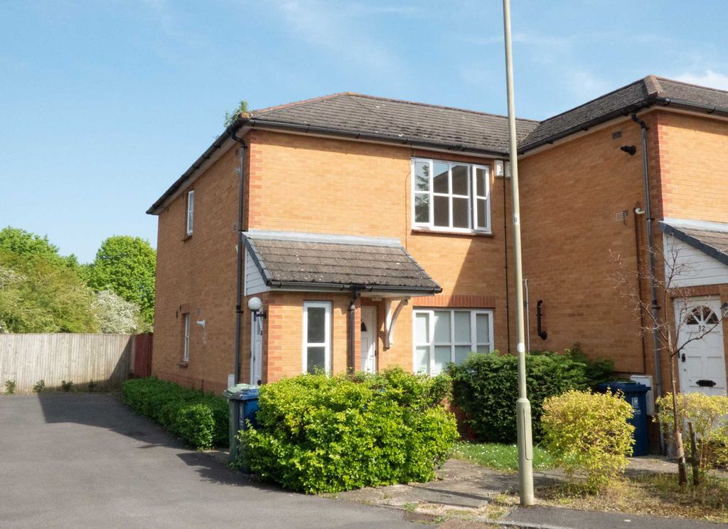 Property photo 2 of 6