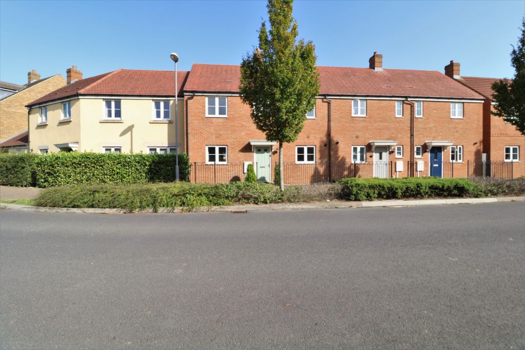 Property photo 1 of 12 Front