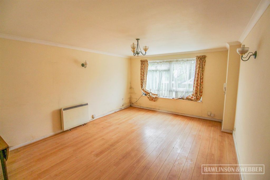 Property photo 2 of 8 Img_8772.Jpg