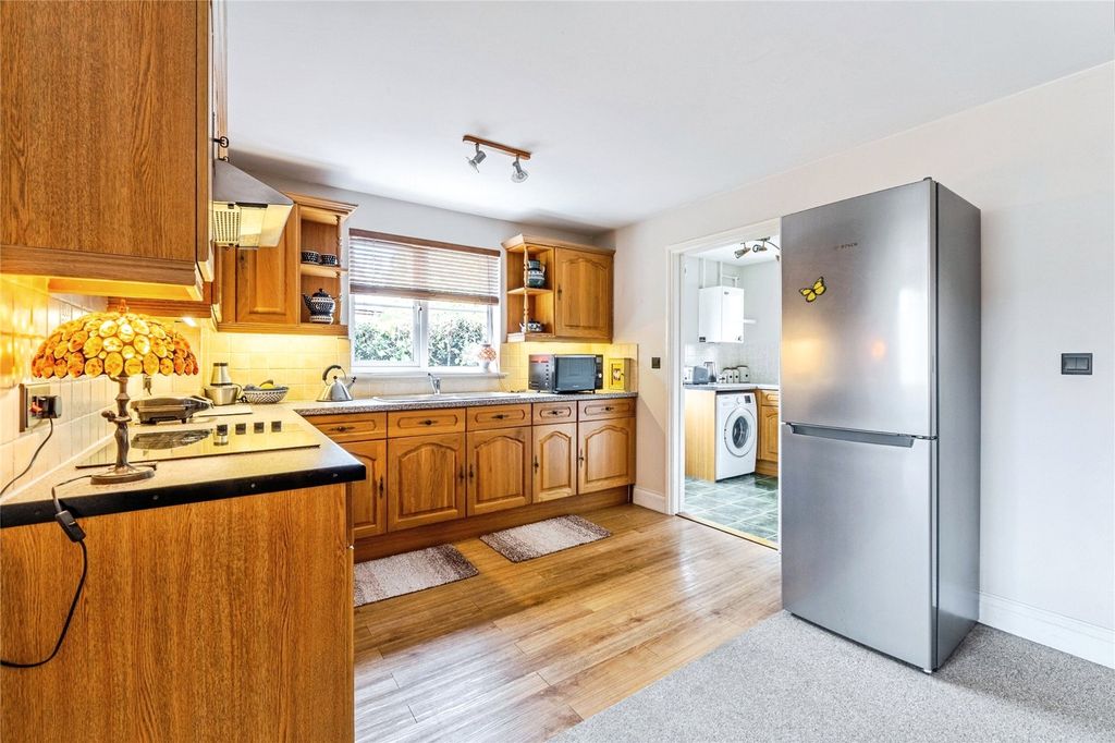 Property photo 3 of 22 Picture No. 13