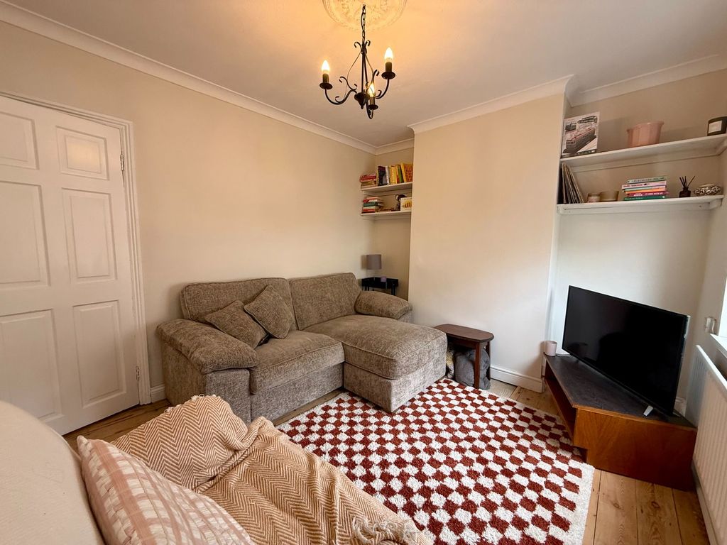 Property photo 3 of 15