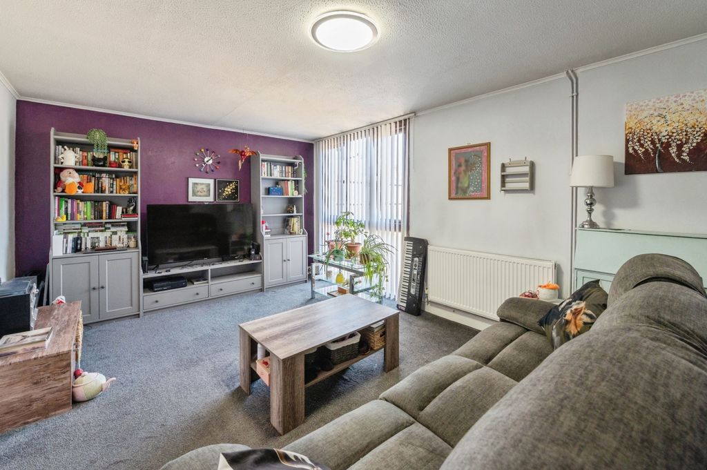 Property photo 2 of 15 Image 1