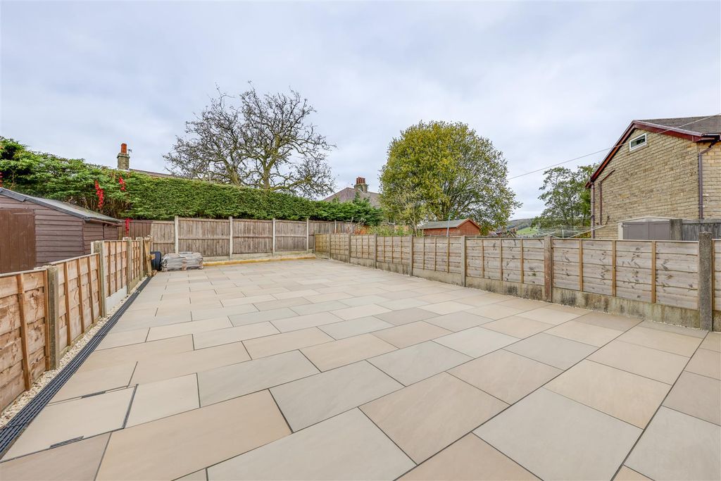 Property photo 3 of 22 Rear Patio Garden
