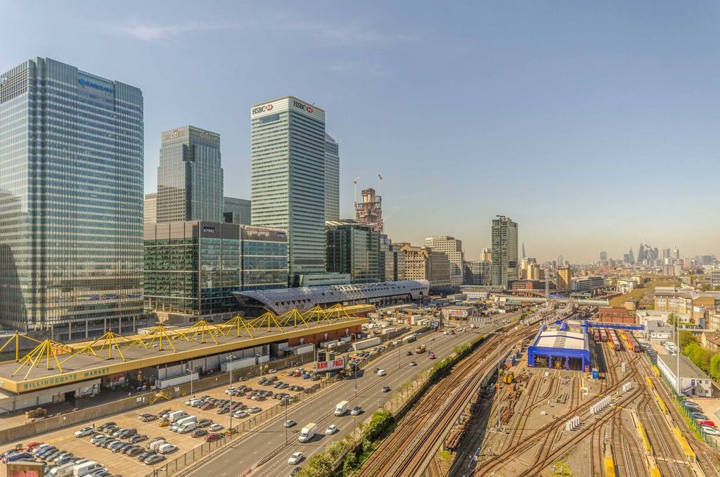 Property photo 2 of 10