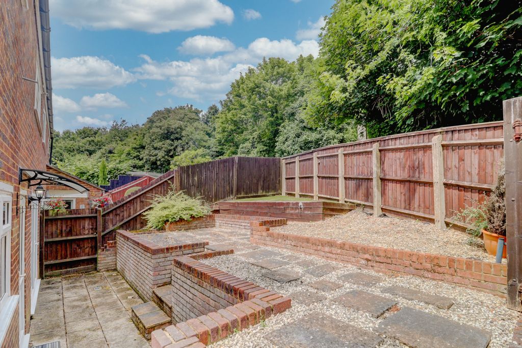 Property photo 3 of 12 Picture No. 32