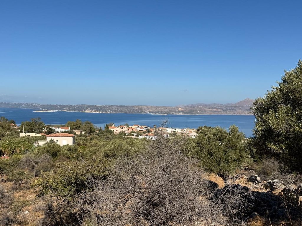 Property photo 2 of 10