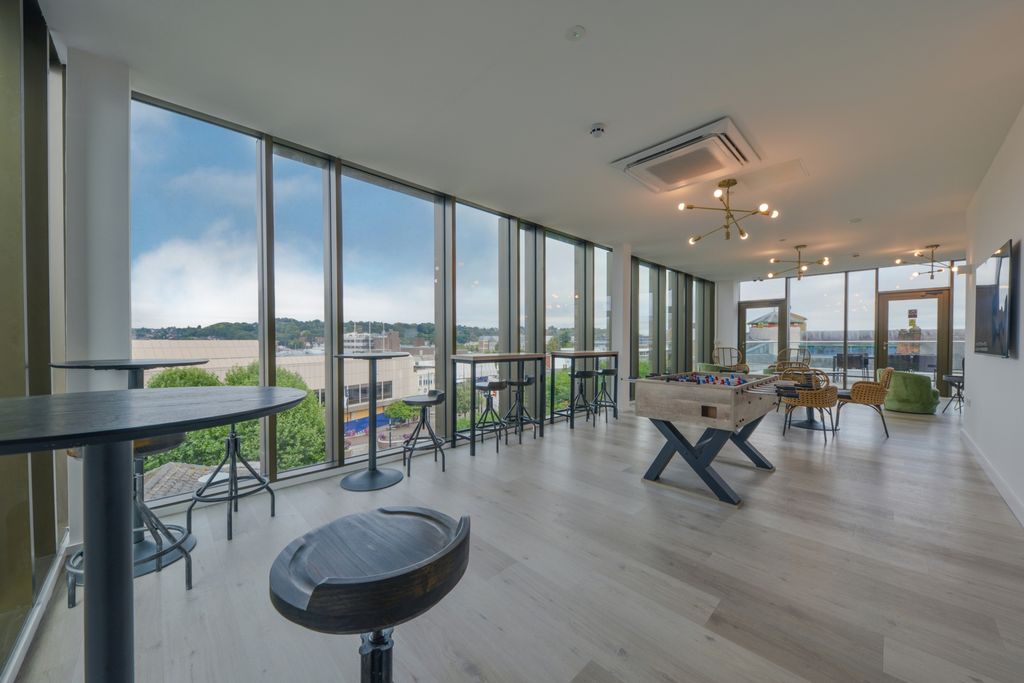 Property photo 3 of 13 Photo 10