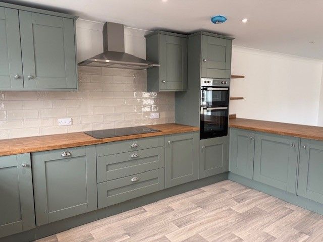 Property photo 2 of 15 19