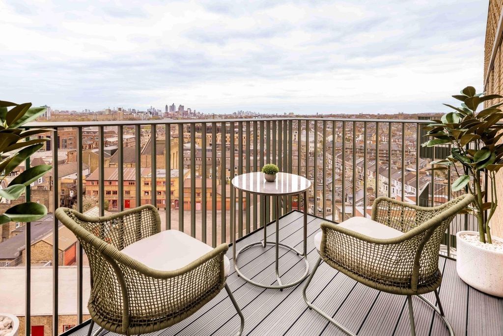Property photo 2 of 12 Balcony
