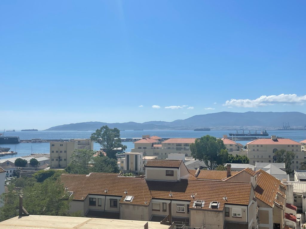 Property photo 3 of 29